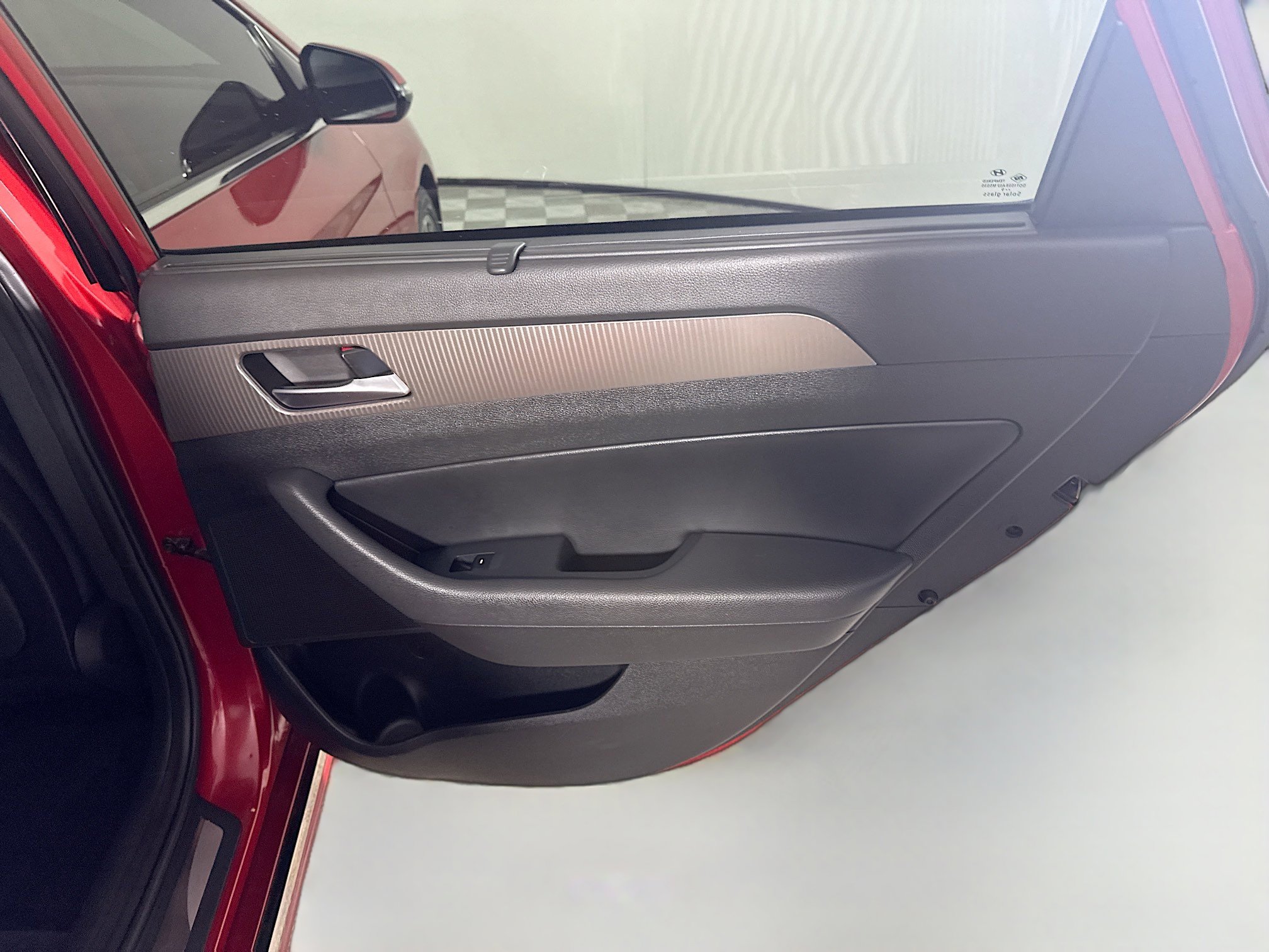 Used 2019 Hyundai Sonata Limited image 28