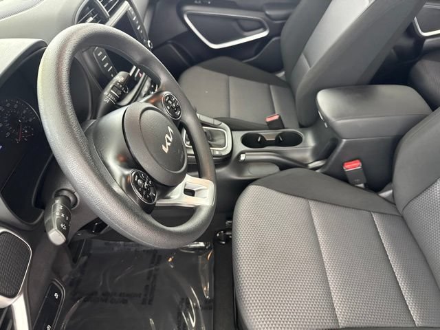 Certified 2022 Kia Soul LX w/ Technology Package FWD image 22