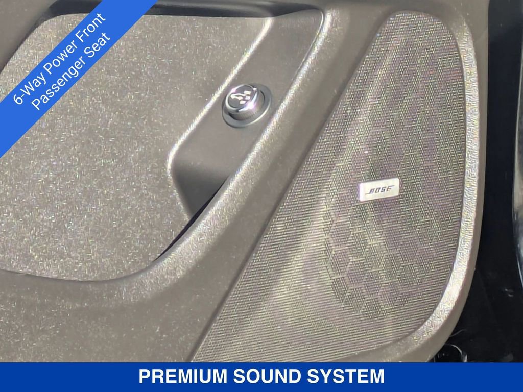 Certified 2023 Chevrolet Traverse RS image 16