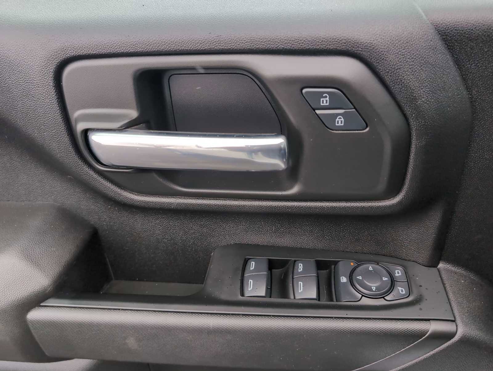 Used 2024 GMC Sierra 2500 Pro w/ Convenience Package image 25