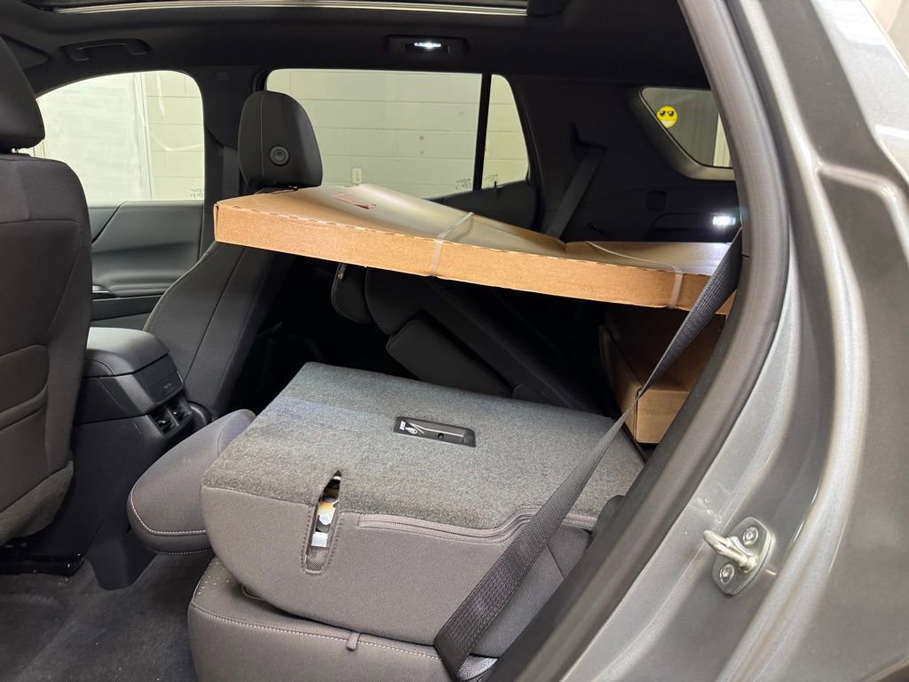 New 2026 Chevrolet Equinox LT w/ Safety and Technology Package image 16