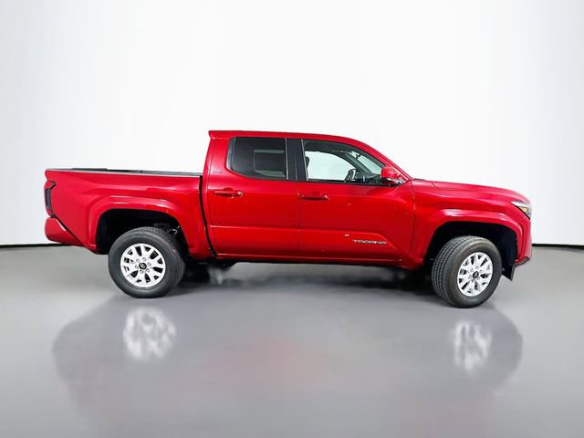 Used 2025 Toyota Tacoma SR5 image 9