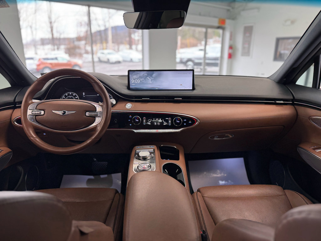 Used 2022 Genesis GV70 2.5T w/ Advanced Package image 21