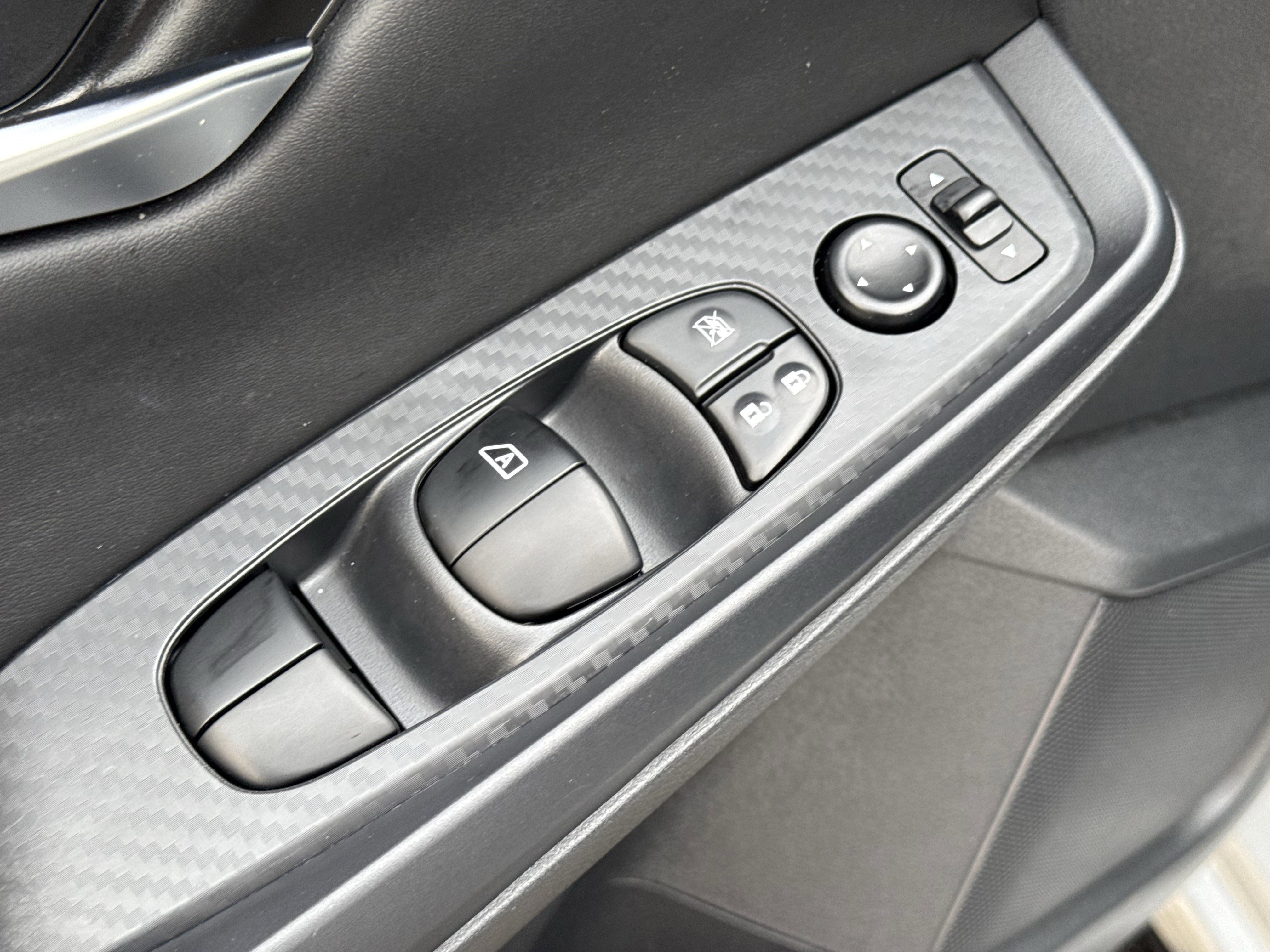 Used 2023 Nissan Sentra SV w/ All-Weather Package image 24