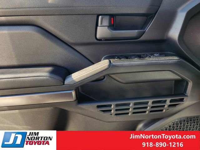 Used 2025 Toyota 4Runner SR5 image 24