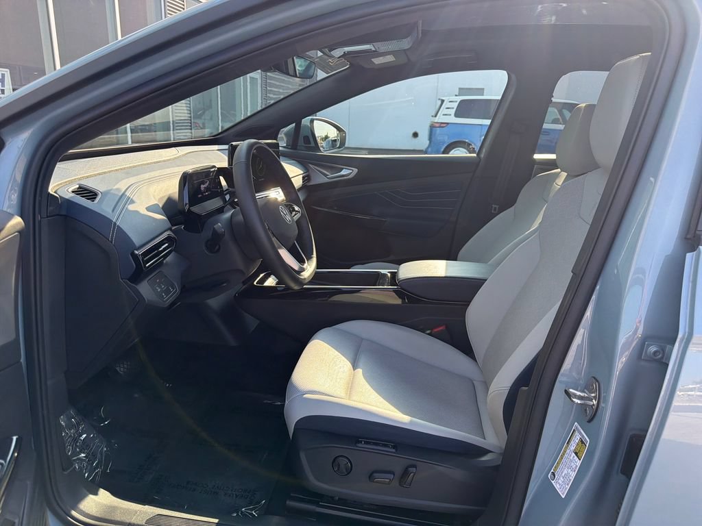 Certified 2024 Volkswagen ID.4 S RWD image 11