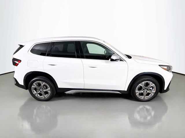 Used 2023 BMW X1 xDrive28i w/ Premium Package image 8
