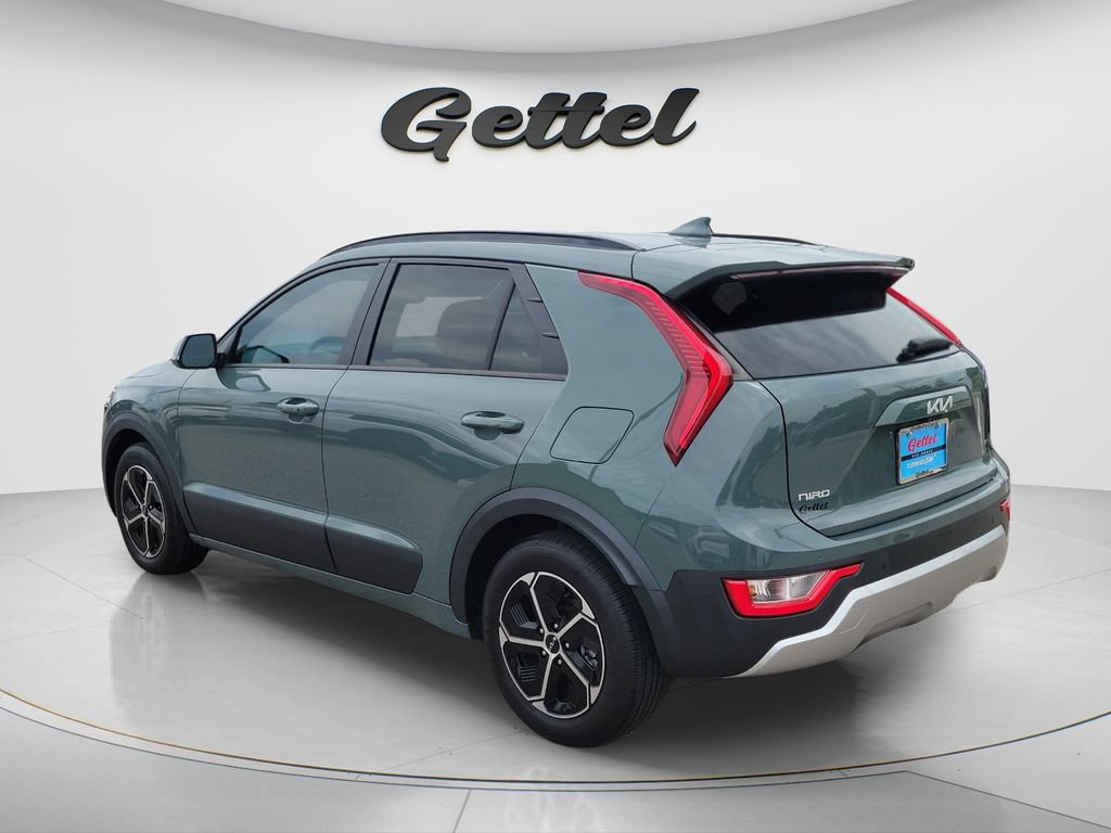 Used 2025 Kia Niro EX FWD image 7