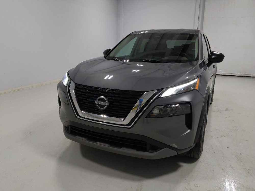 Used 2023 Nissan Rogue S image 15