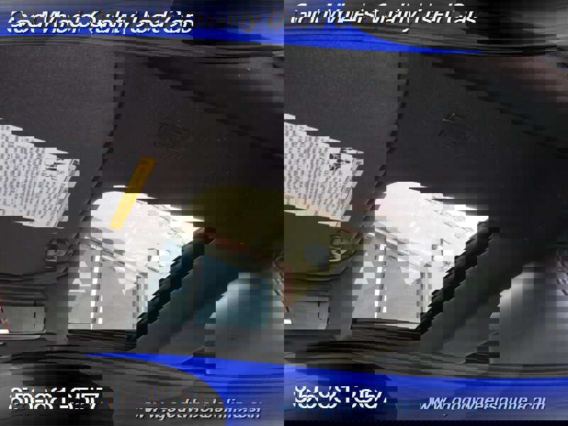 Used 2013 Lincoln MKS AWD image 20