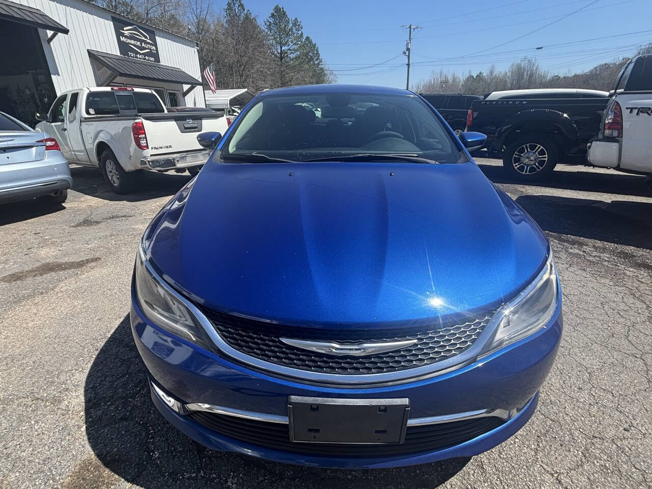Used 2015 Chrysler 200 Limited image 5