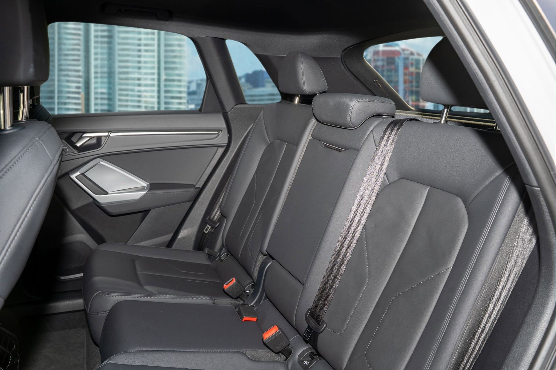 Used 2025 Audi Q3 2.0T Premium image 17