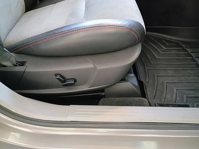 Used 2006 Dodge Magnum SRT8 w/ SRT Option Group III RWD image 50