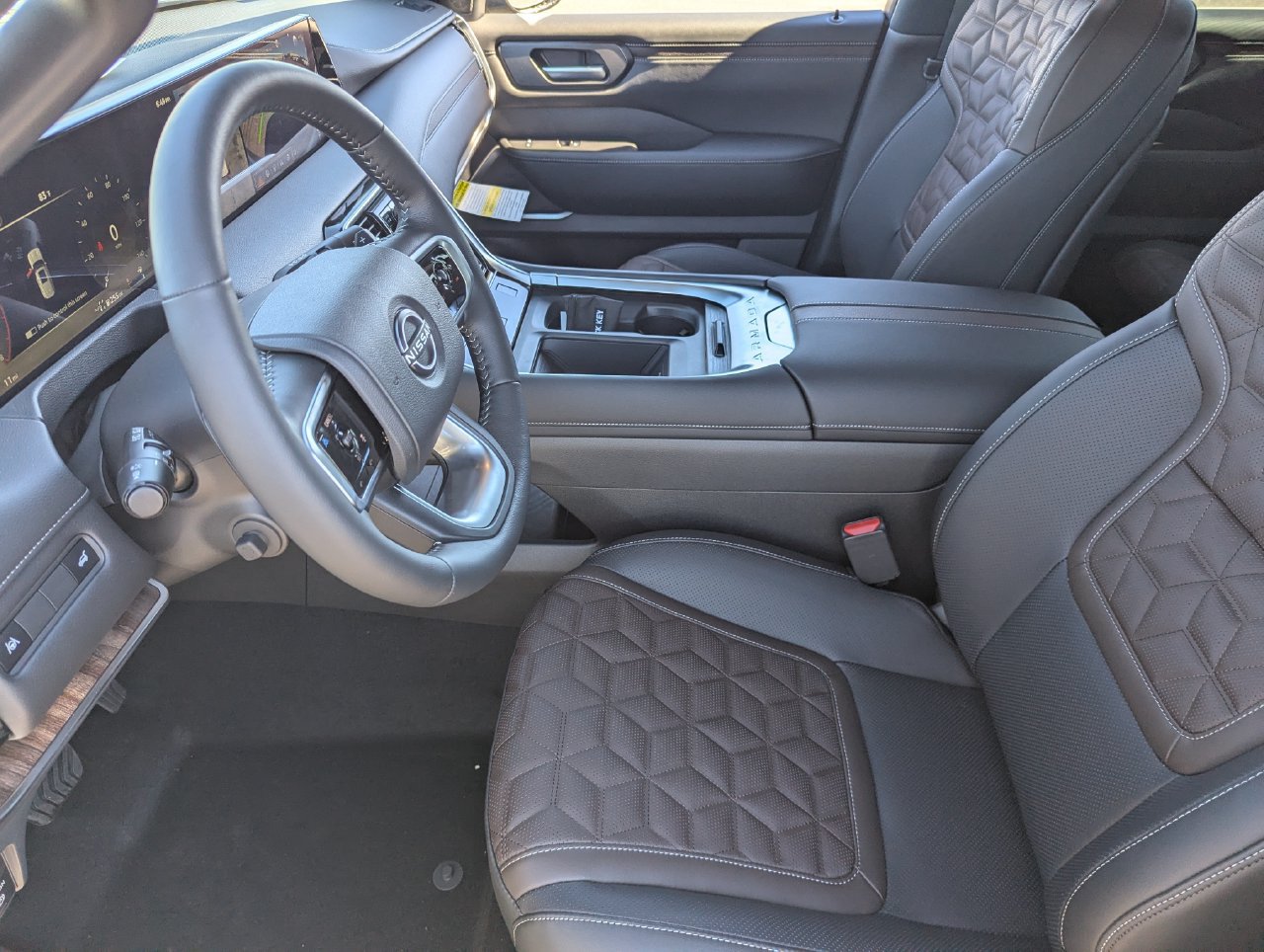 New 2027 Nissan Armada Platinum AWD/4WD image 12