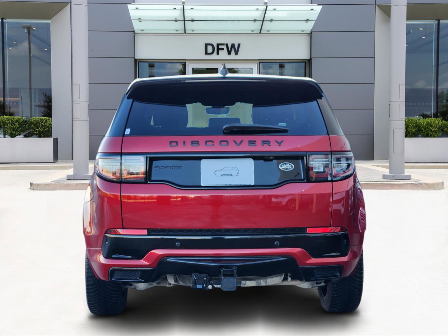 Used 2023 Land Rover Discovery Sport S R-Dynamic image 6