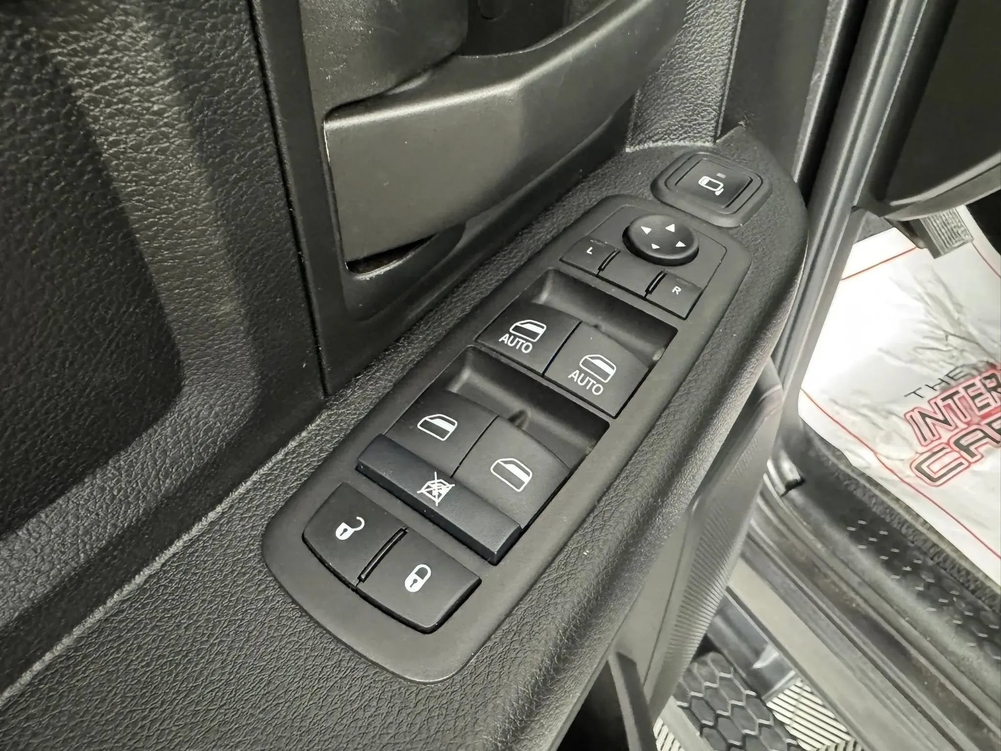 Used 2024 RAM 3500 Tradesman w/ Chrome Appearance Group AWD/4WD image 35