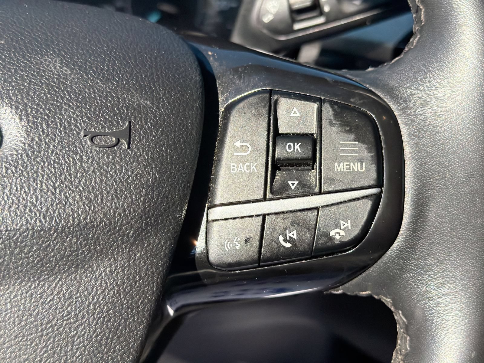 Used 2022 Ford Escape SEL AWD/4WD image 29