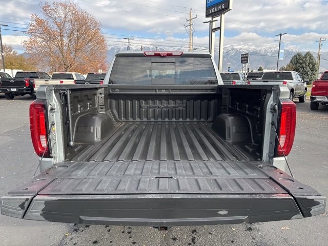 Used 2023 GMC Sierra 1500 Denali w/ Technology Package image 12