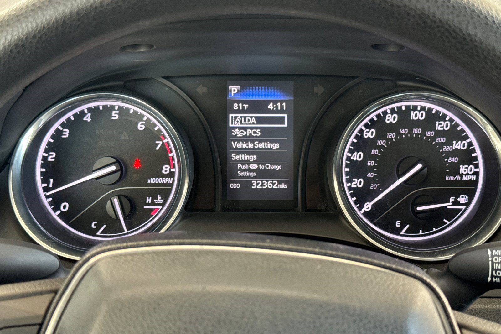 Used 2020 Toyota Camry LE FWD image 32