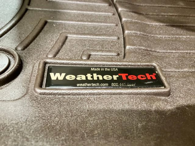 Used 2017 Jeep Grand Cherokee Overland w/ Jeep Active Safety Group image 55