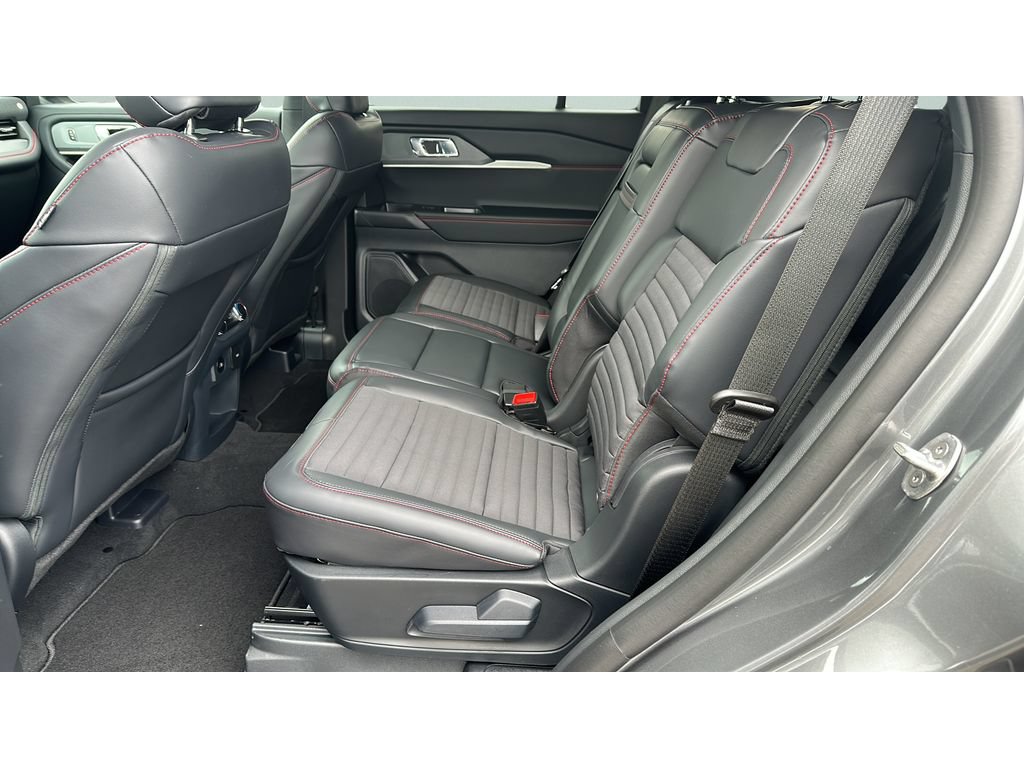 New 2026 Ford Explorer ST-Line w/ ST-Line Street Pack AWD/4WD image 19
