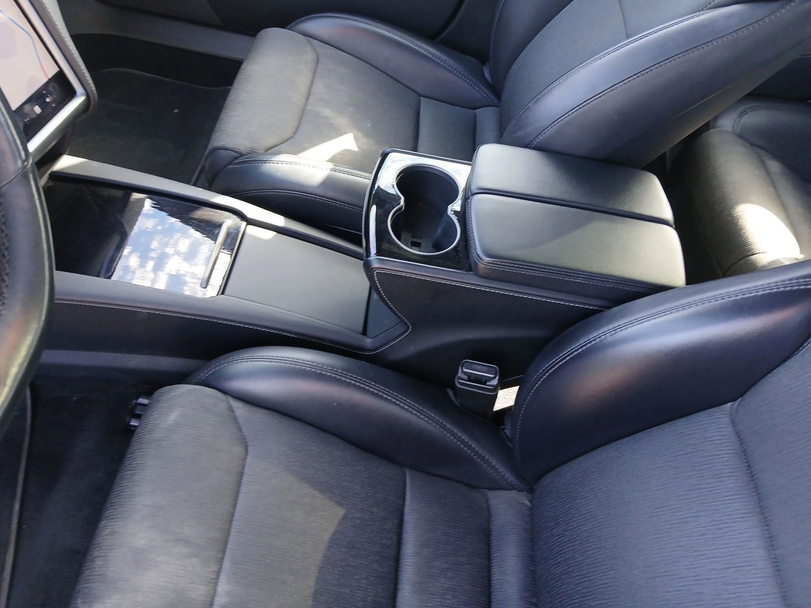 Used 2018 Tesla Model S 75D image 9