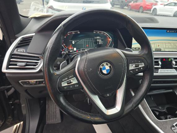 Used 2023 BMW X5 xDrive40i AWD/4WD image 7