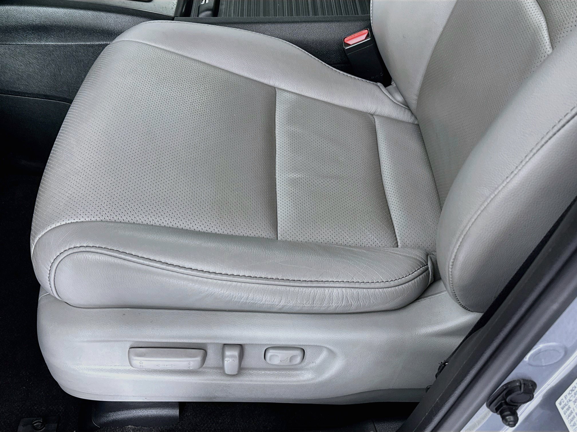 Certified 2023 Honda Passport EX-L image 18