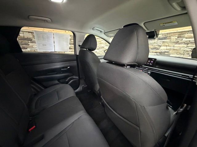 Used 2025 Hyundai Tucson SEL AWD/4WD image 30