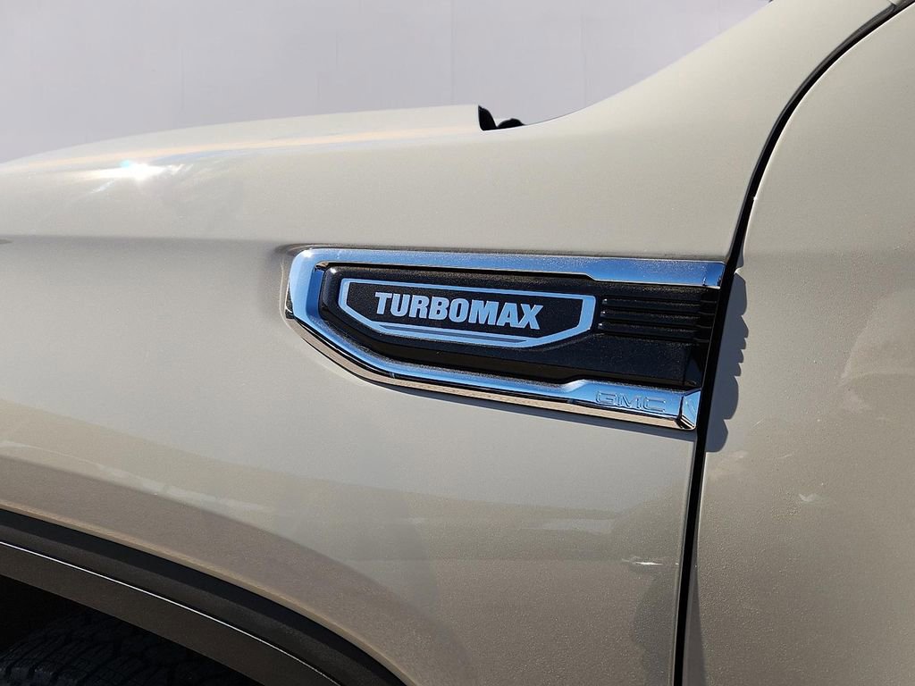 New 2026 GMC Sierra 1500 SLE AWD/4WD image 10