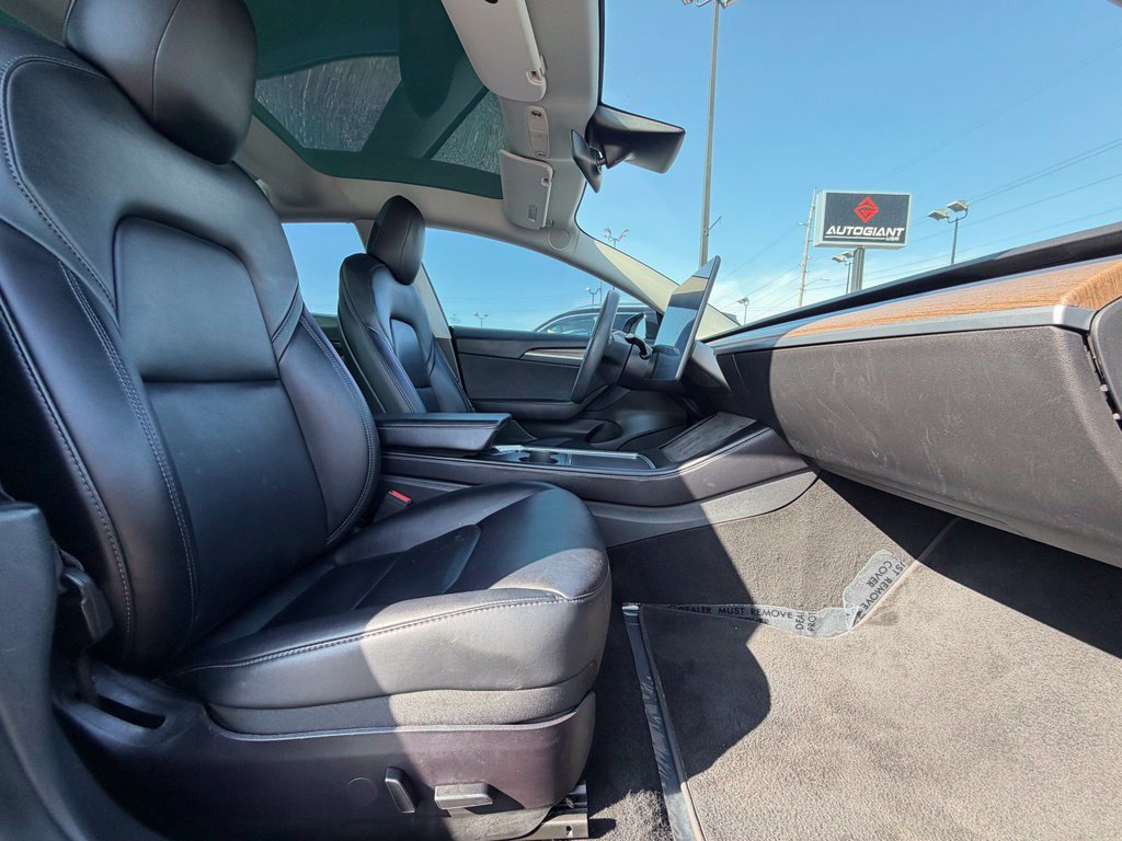 Used 2022 Tesla Model 3 Performance AWD/4WD image 24