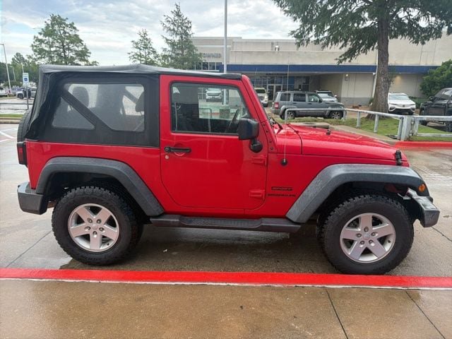 Used 2017 Jeep Wrangler Sport w/ Quick Order Package 24S AWD/4WD image 4