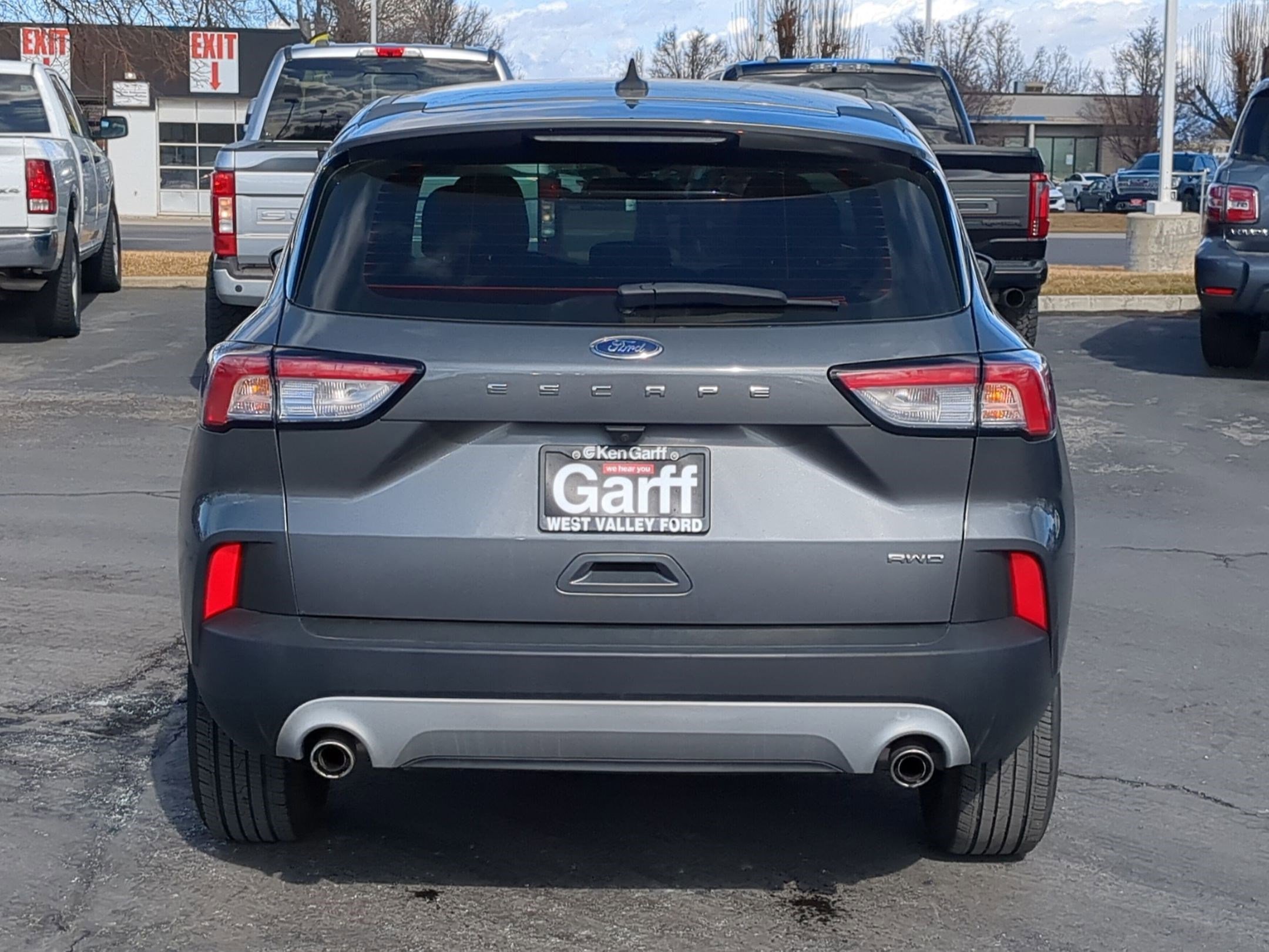 Used 2022 Ford Escape S image 5