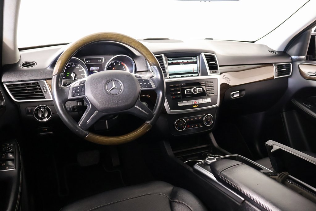 Used 2015 Mercedes-Benz ML 350 2WD image 2