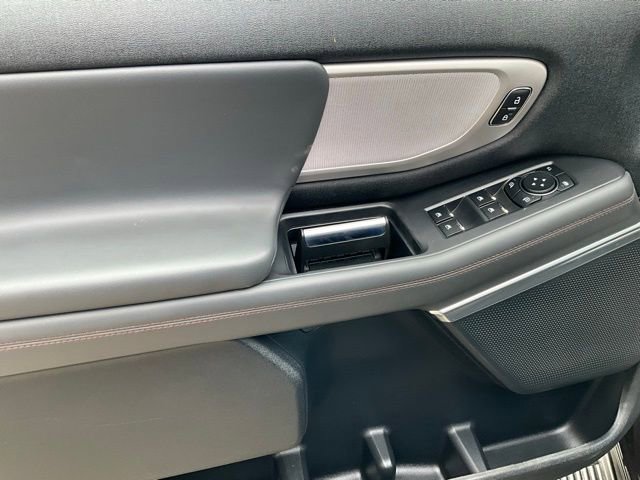 Used 2025 Ford Expedition Active image 15