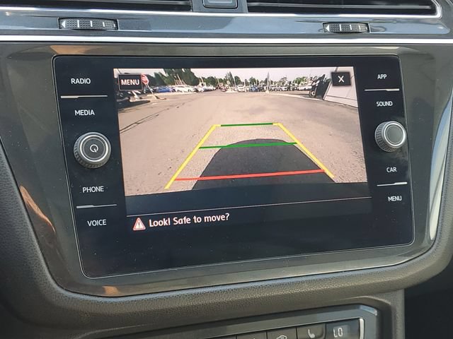 Used 2019 Volkswagen Tiguan SE w/ Panoramic Sunroof Package AWD/4WD image 25