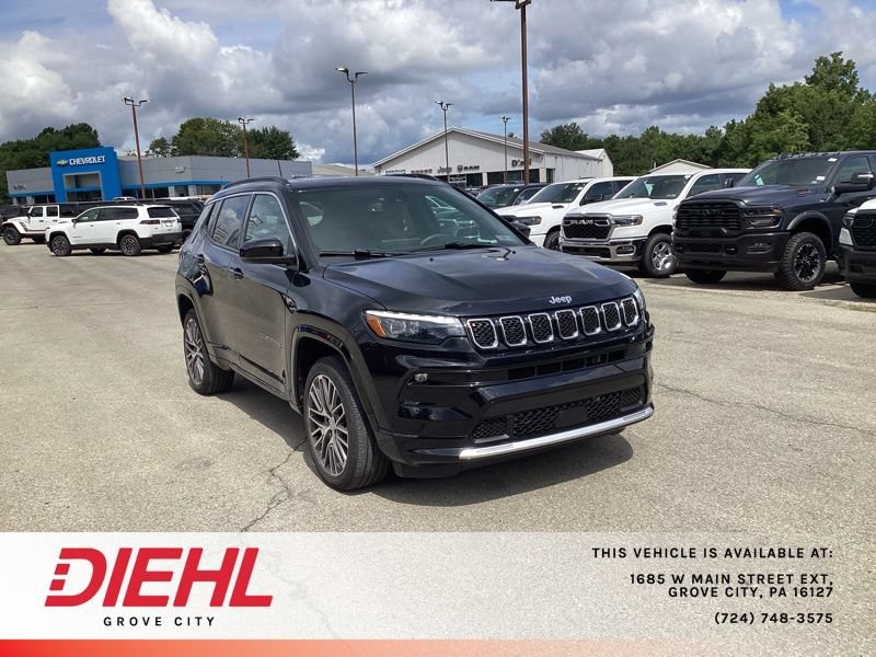 Used 2024 Jeep Compass Limited w/ Elite Group AWD/4WD image 1