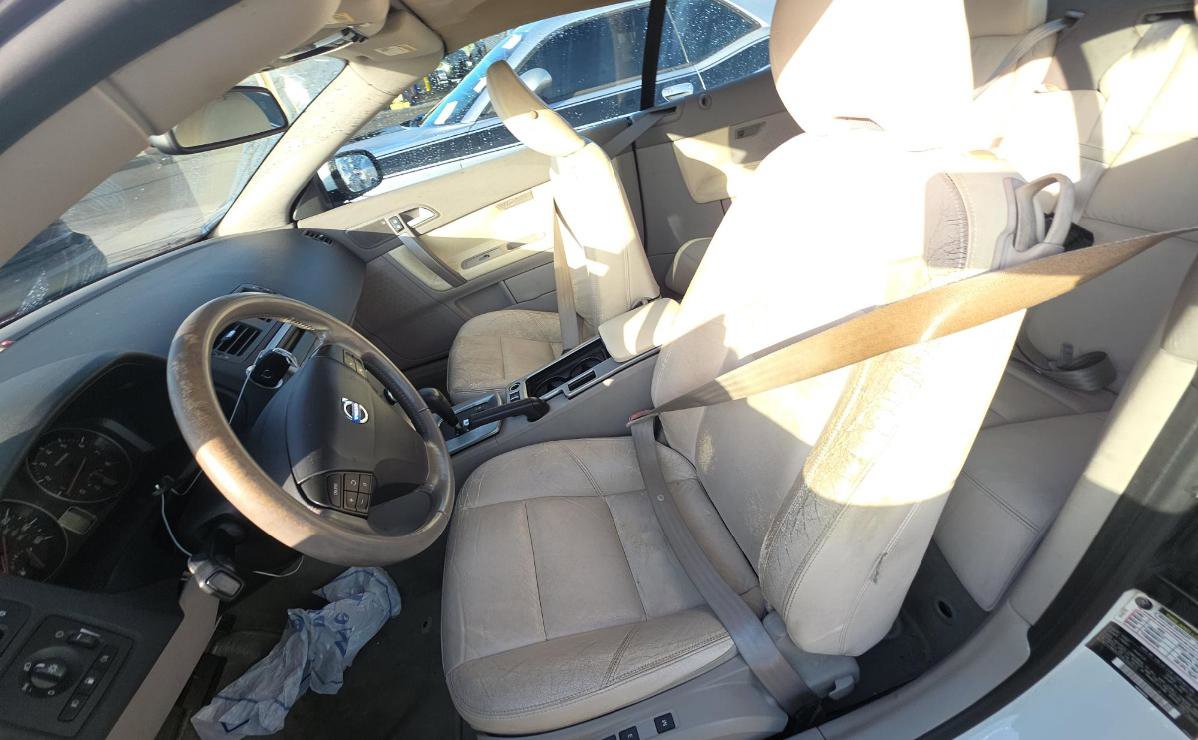 Used 2008 Volvo C70 T5 FWD image 7