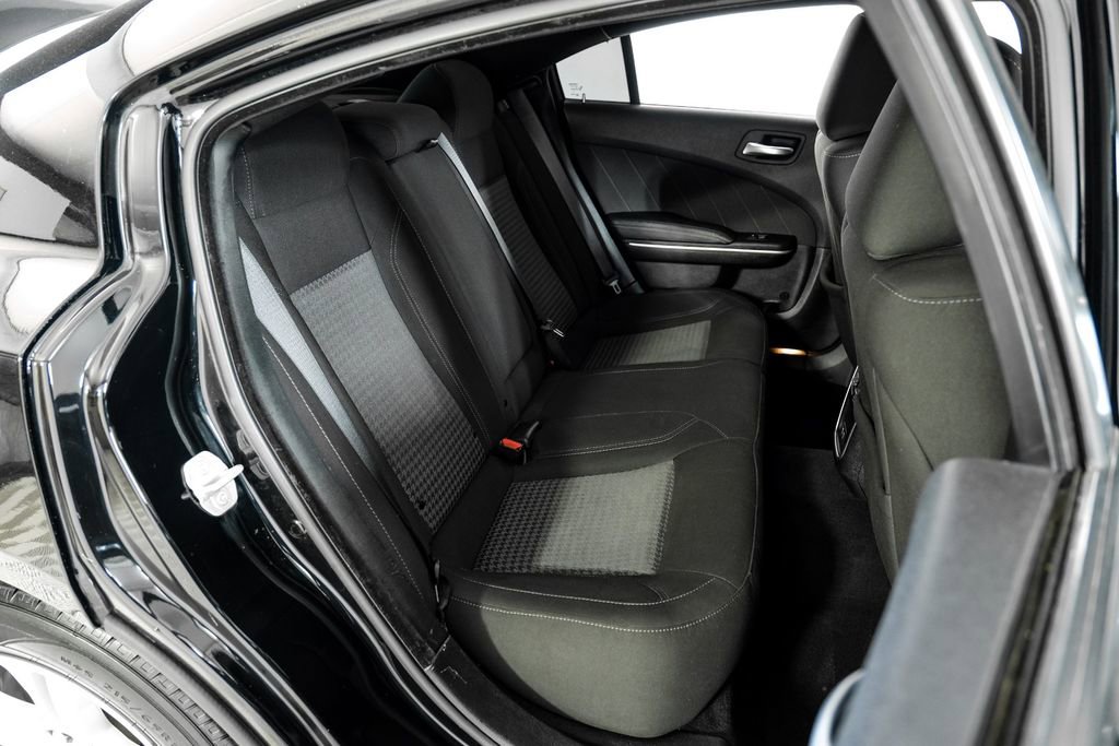Used 2023 Dodge Charger SXT RWD image 36