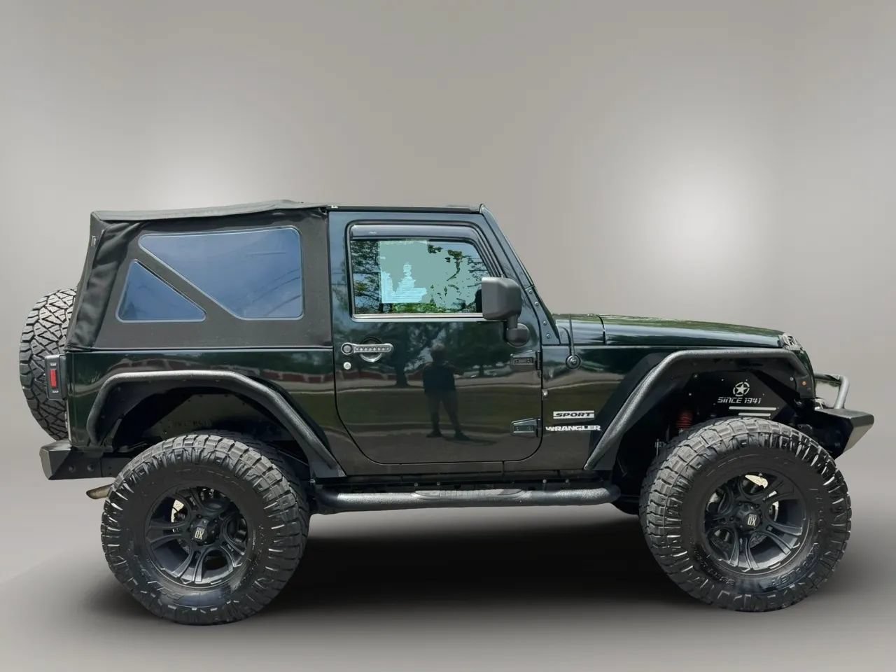Used 2012 Jeep Wrangler Sport w/ Connectivity Group AWD/4WD image 2