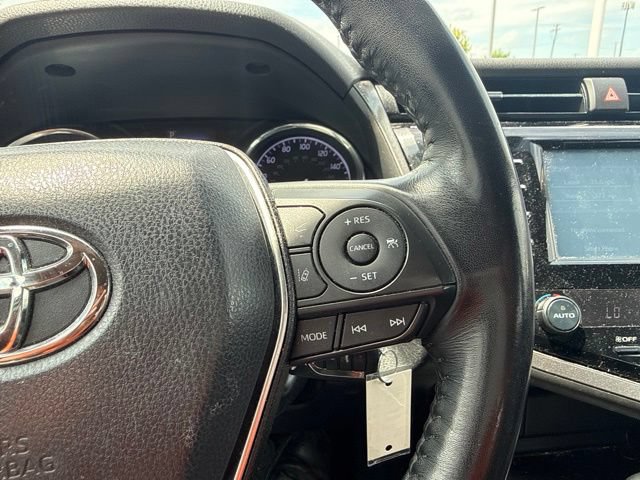 Used 2019 Toyota Camry SE FWD image 19