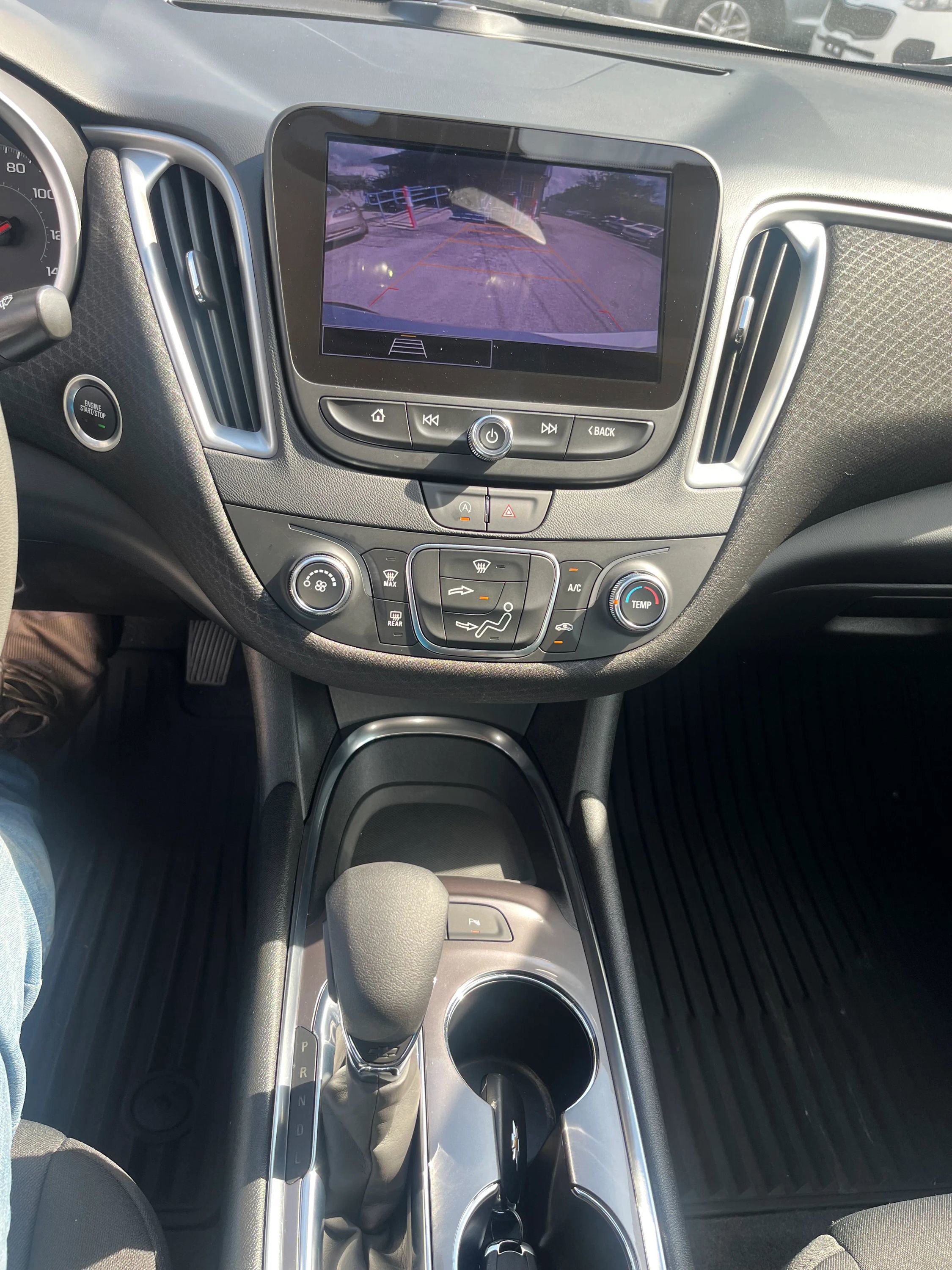 Used 2022 Chevrolet Malibu LS w/ Driver Confidence Package image 13