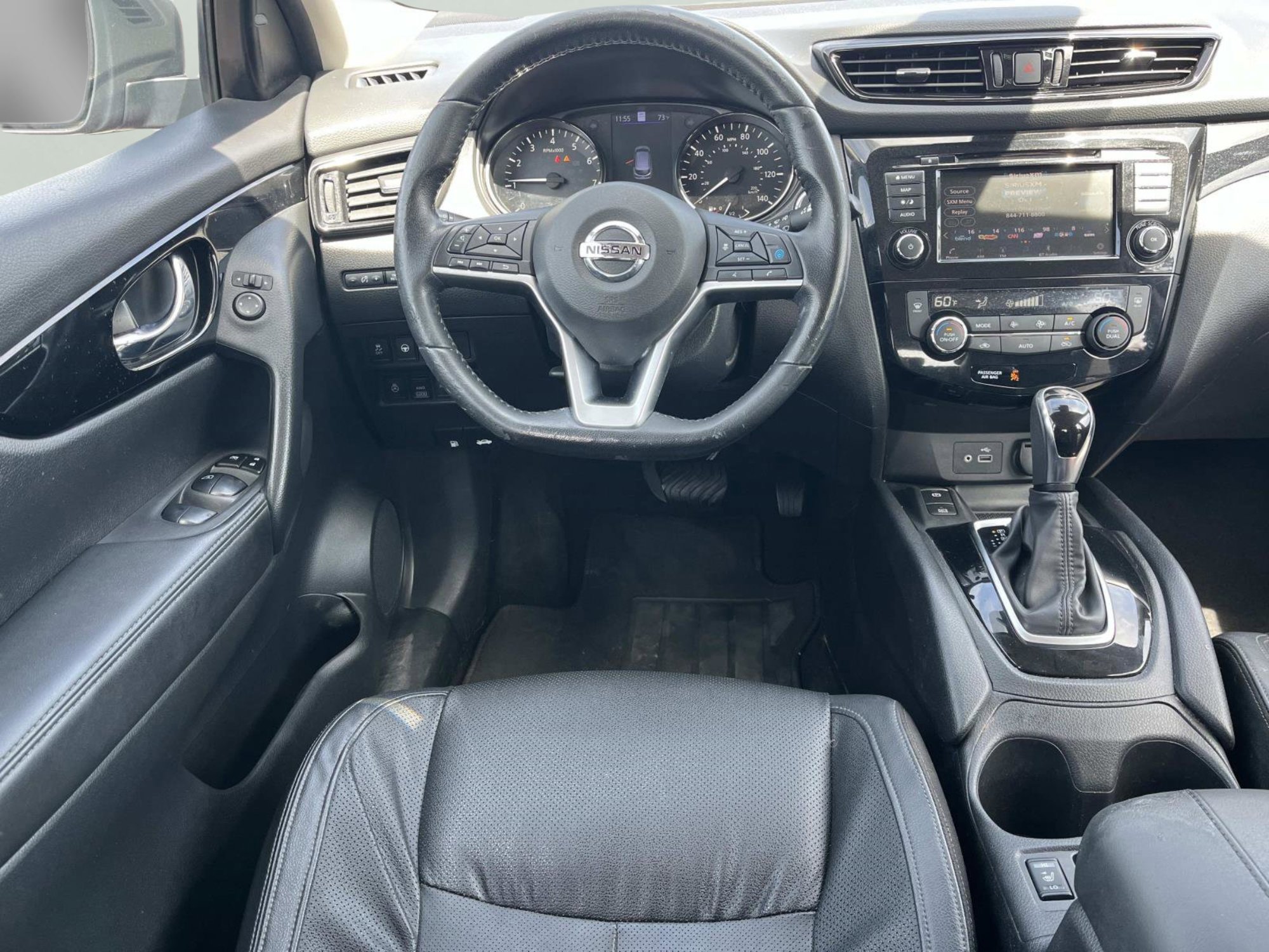 Used 2021 Nissan Rogue Sport SL AWD/4WD image 6