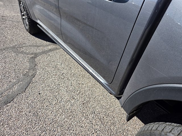 Used 2025 Ford Ranger Lariat w/ Trailer Tow Package image 6