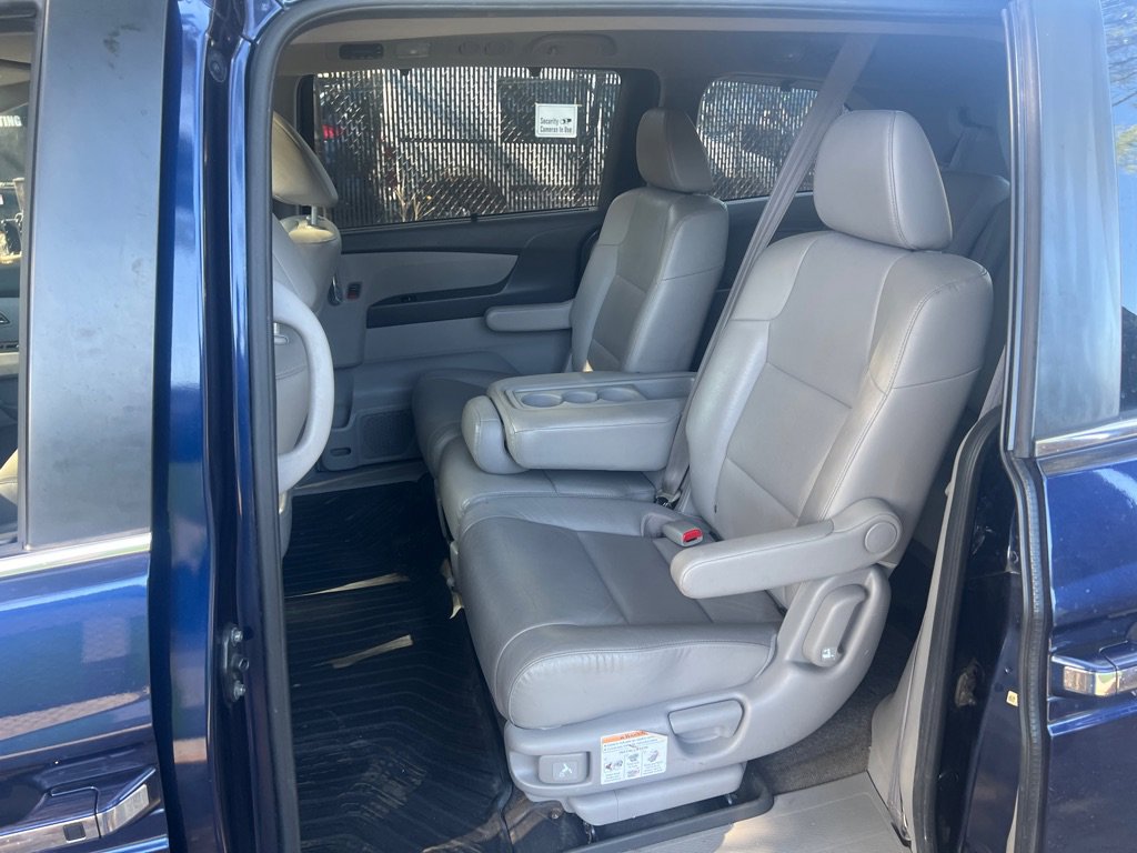 Used 2014 Honda Odyssey EX-L image 30