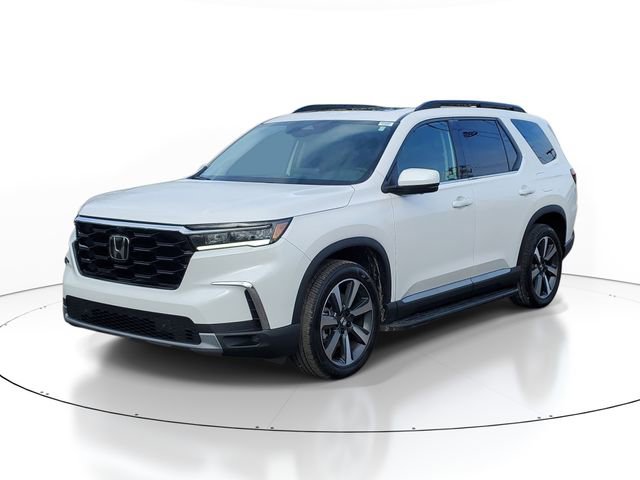 Used 2023 Honda Pilot Elite image 2