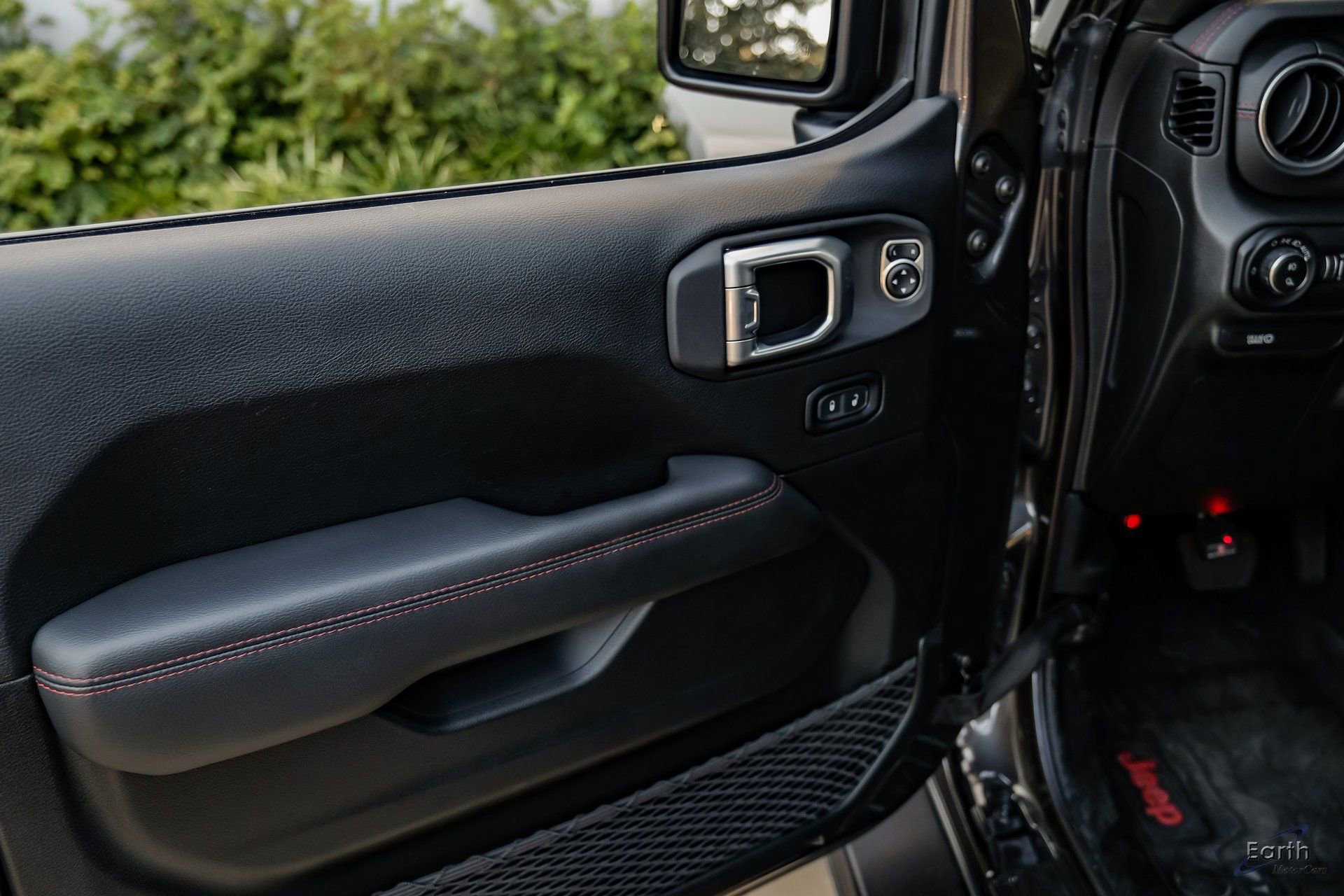 Used 2020 Jeep Gladiator Rubicon AWD/4WD image 84