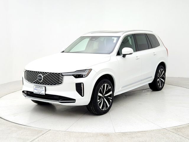 New 2025 Volvo XC90 B6 Core w/ Climate Package