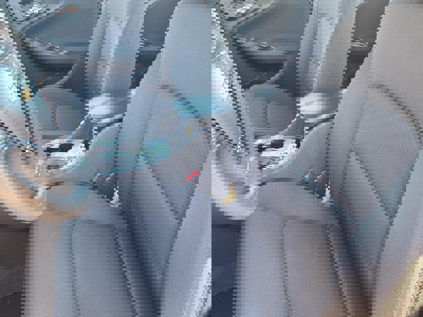 Used 2024 Chevrolet Malibu LT image 3