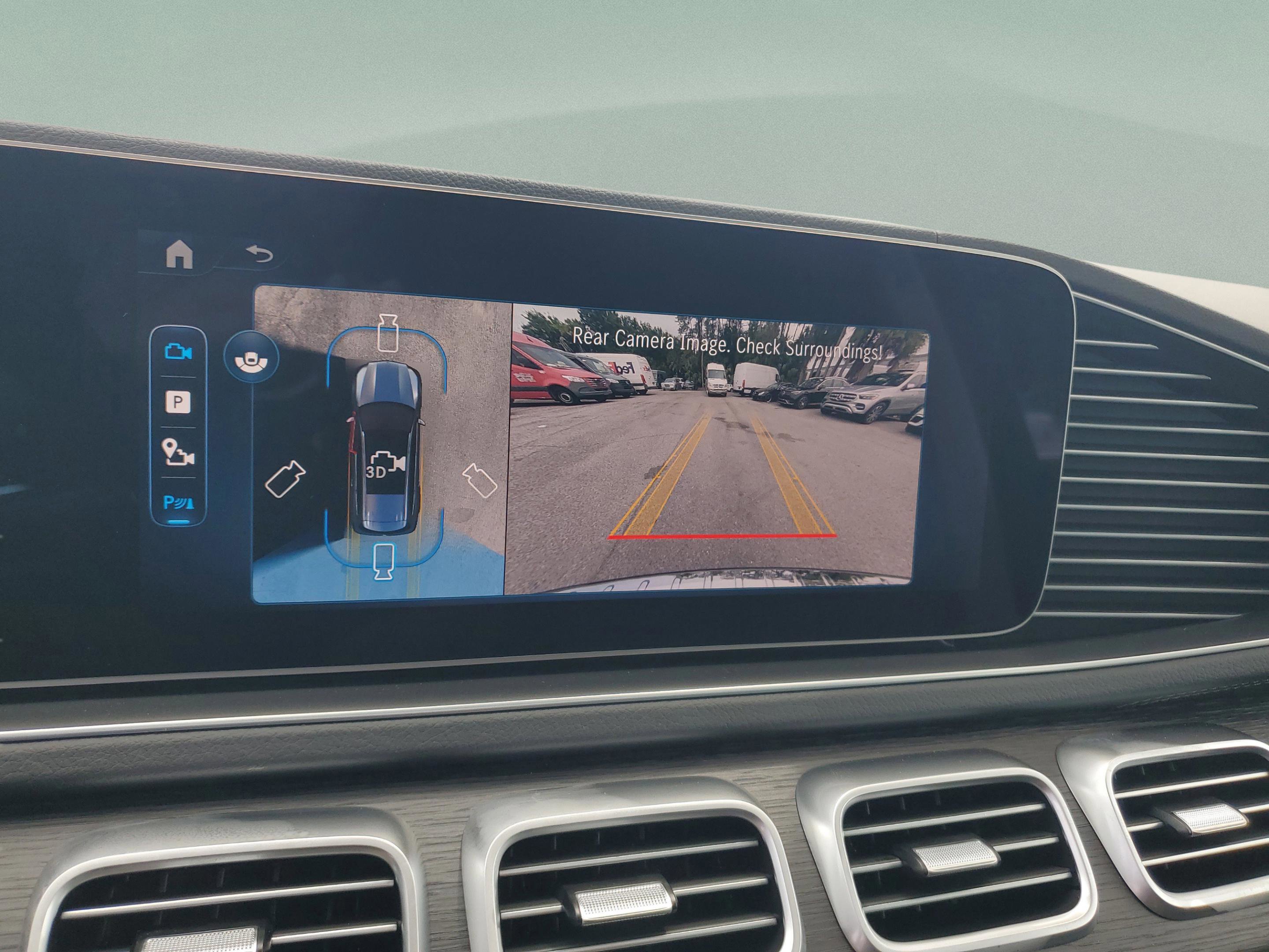 Certified 2026 Mercedes-Benz GLS 450 4MATIC image 24
